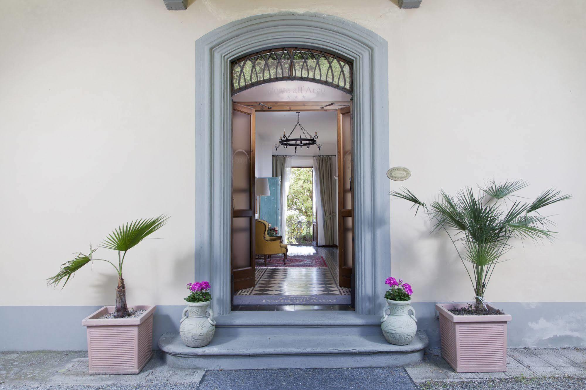 Hotel Villa Porta All'Arco Volterra Extérieur photo